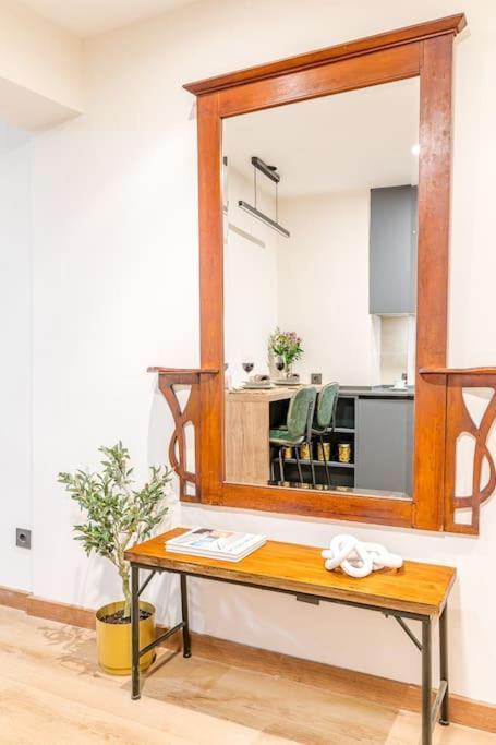 Apartamento Reformado Y Tranquilo Junto A Gran Via 马德里 外观 照片